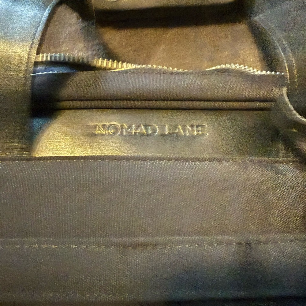 Nomad Lane Nylon and leather travel bag